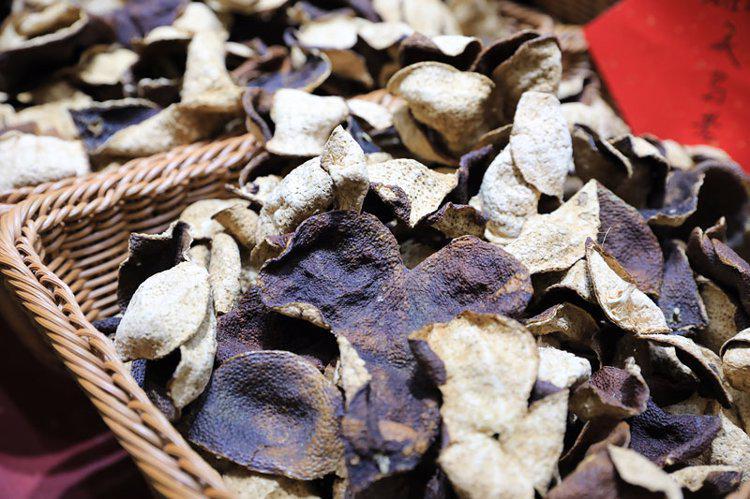 央视曝光陈皮市场乱象，虚标年份与产地泛滥