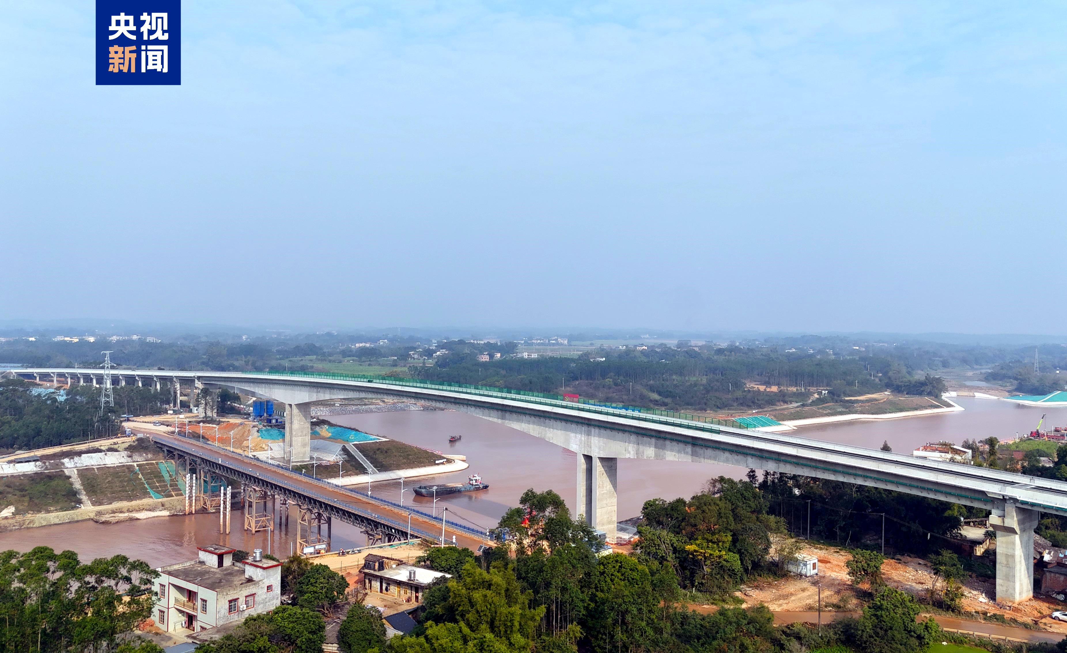 平陆运河四座桥梁同步通车 构筑沿线立体交通新格局